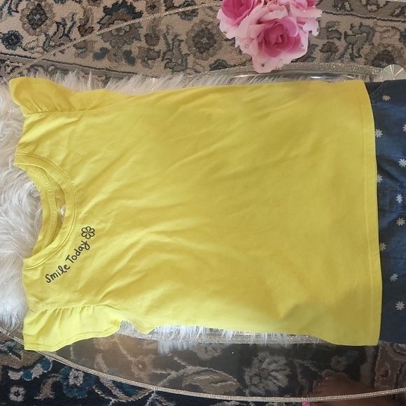 Big girls Garanimals matching shorts and 2 Tops set - Picture 2 of 9